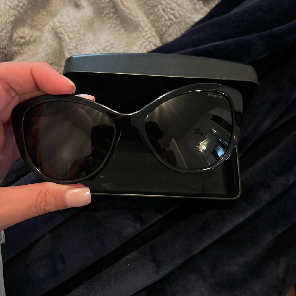 Versace Black and Gold Women's Sunglasses - Picture 5 of 7